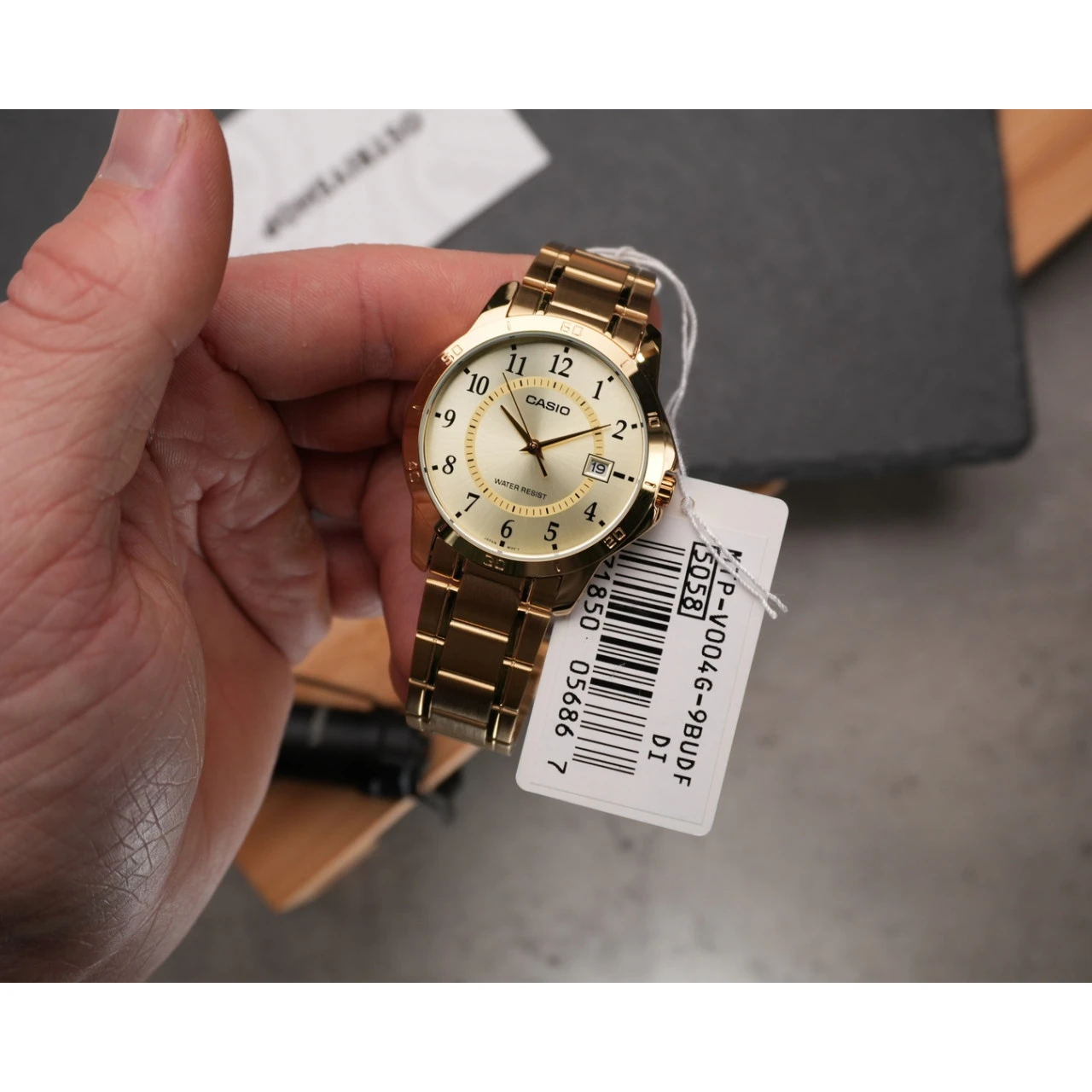 Купити класичний чоловічий годинник Casio MTP-V004G-9B